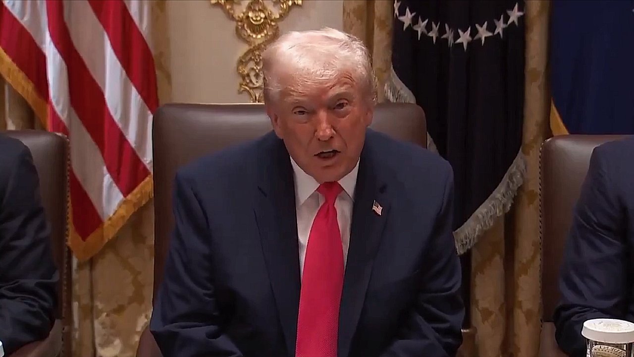 Trump Suggests He’ll Soon DUMP Income Tax: “Get Rid of It”