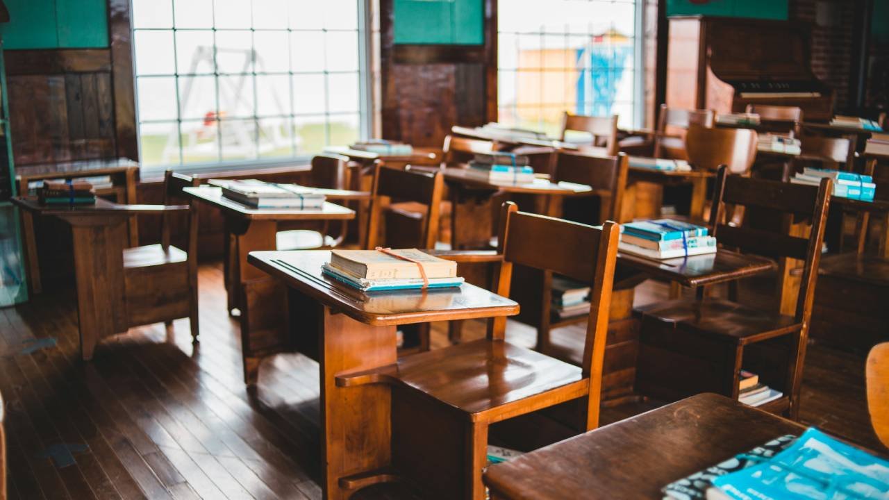 Sole Christian First-grader In Vienna School Called ‘Pig’; It Has A 99% Immigration Background