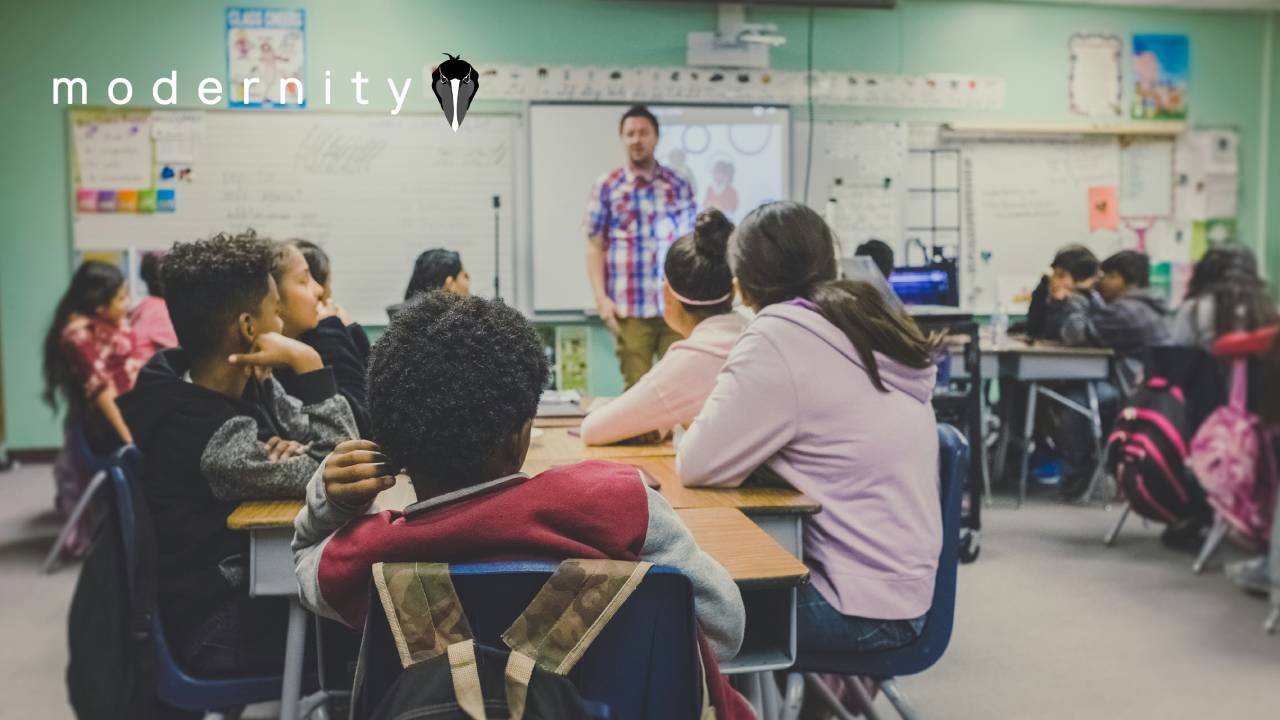 UK Schools Rake In Record &pound;572 MILLION for Non-English Speaking Pupils - modernity