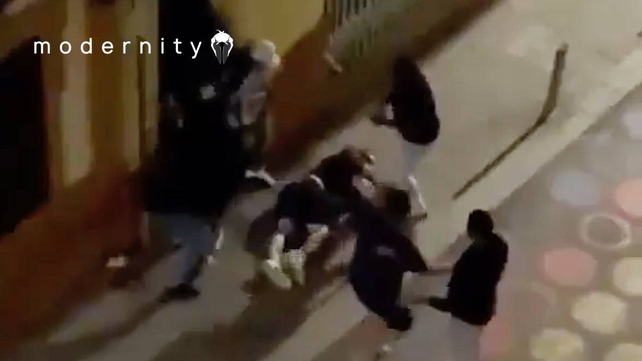 Barcelona BLOODBATH Continues: Man Who Evicts Squatters Lynched And Stabbed By Migrant Mob