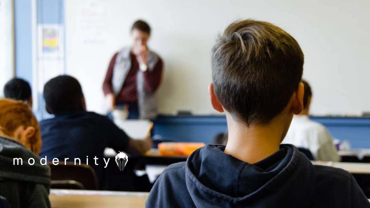 UK Schools Push Radical Race Doctrine On Kids, Claiming Black People &lsquo;Cannot Be Racist&rsquo; - modernity